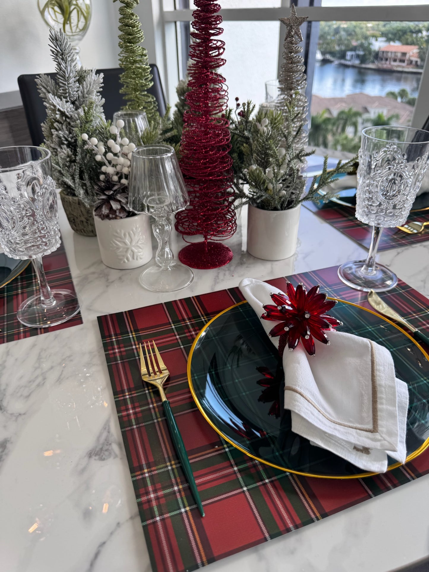 Christmas Plaid Paper Placemat — Set of 12 with Matching Coasters