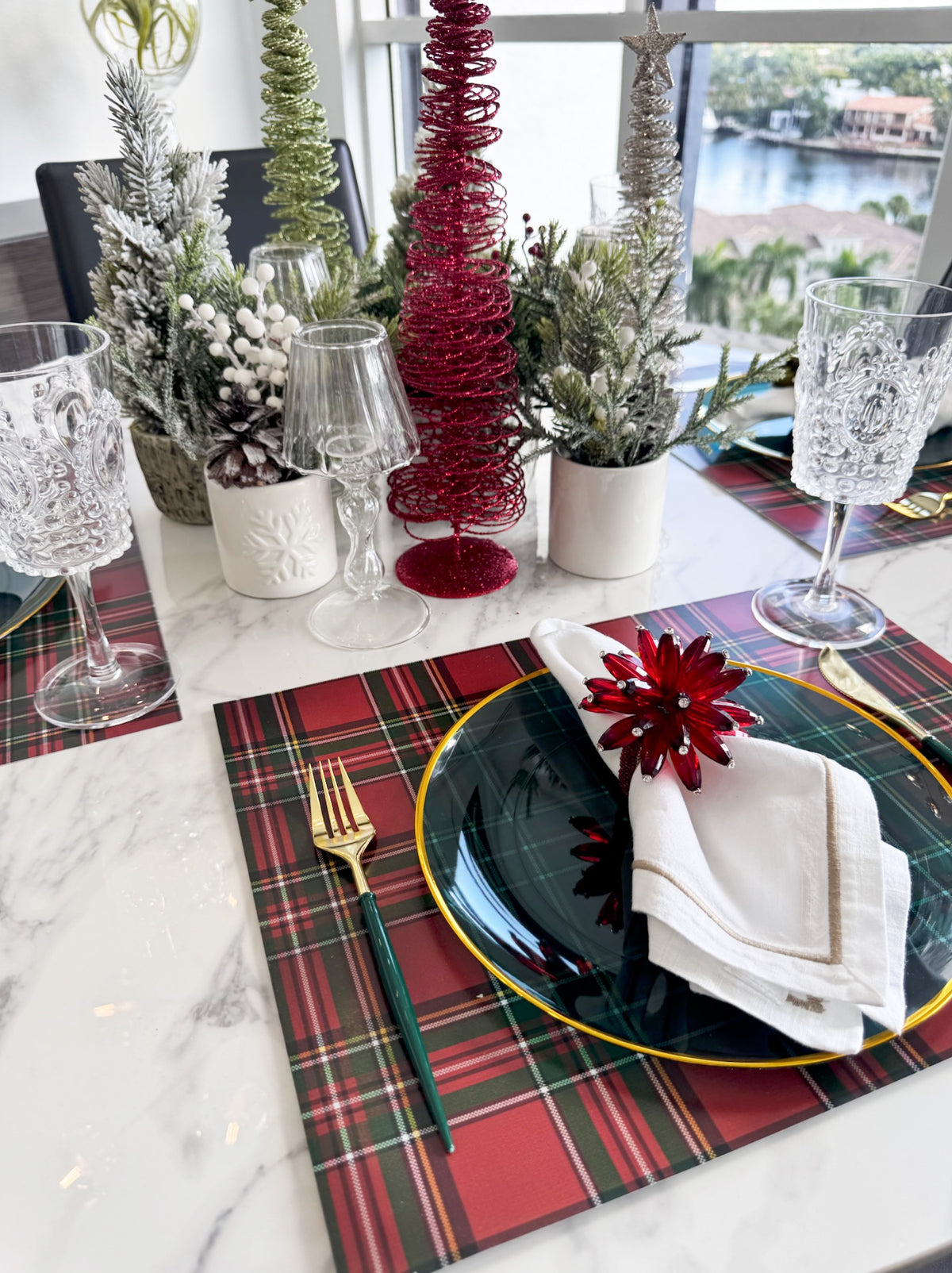Christmas Plaid Paper Placemat — Set of 12 with Matching Coasters