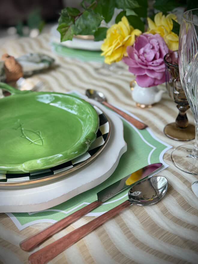 Vintage Frame Linen Look Paper Placemat — Set of 12 with Matching Coasters